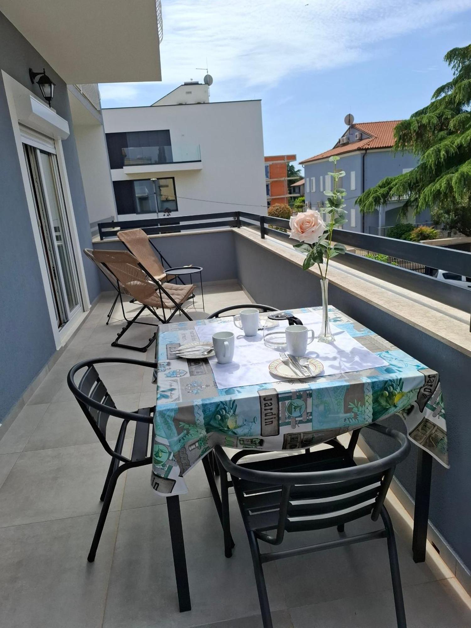 Apartments With A Parking Space Rovinj - 19088 Εξωτερικό φωτογραφία